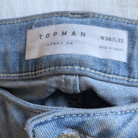 Topman Light Wash Stretch Spray On Skinny Jeans (Hemmed!) - Picture 2 of 3